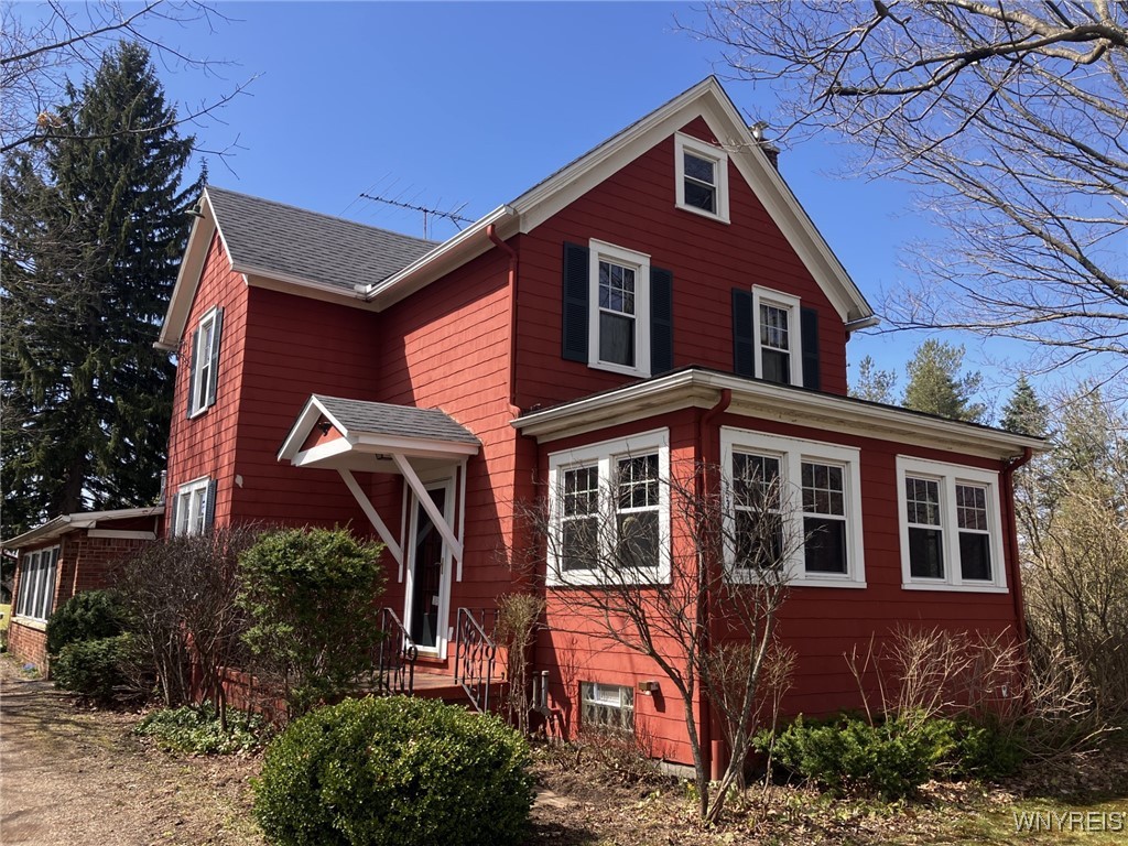 9534 Jennings Road, Eden, New York image 1