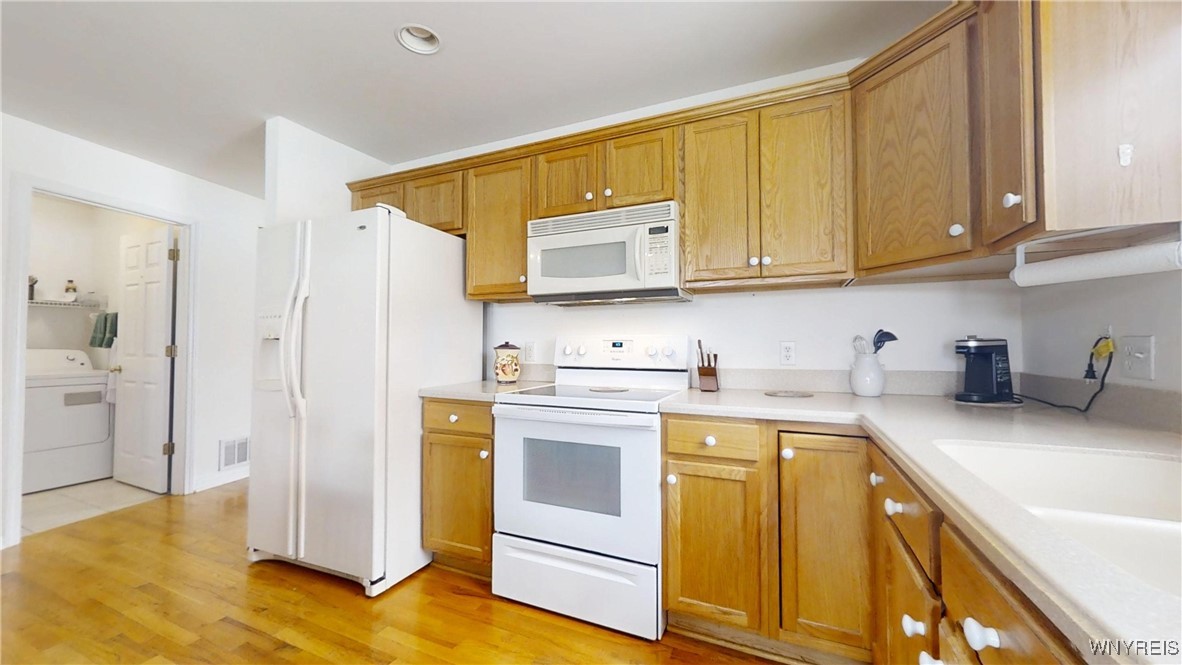 7 Astor Ridge Drive #A, Amherst, New York image 5