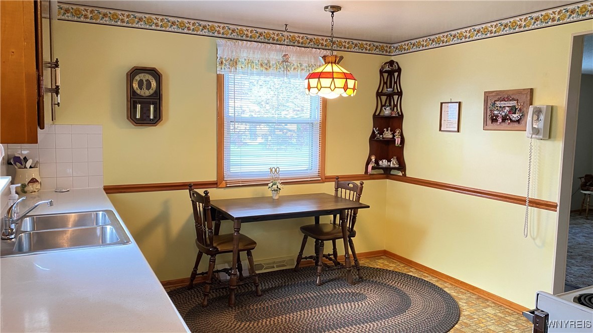 3911 Brian Court, Hamburg, New York image 3