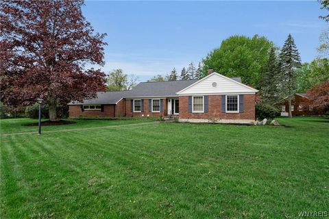Photo of 60 Knollwood Lane, Amherst, NY 14221 (MLS # B1680672)