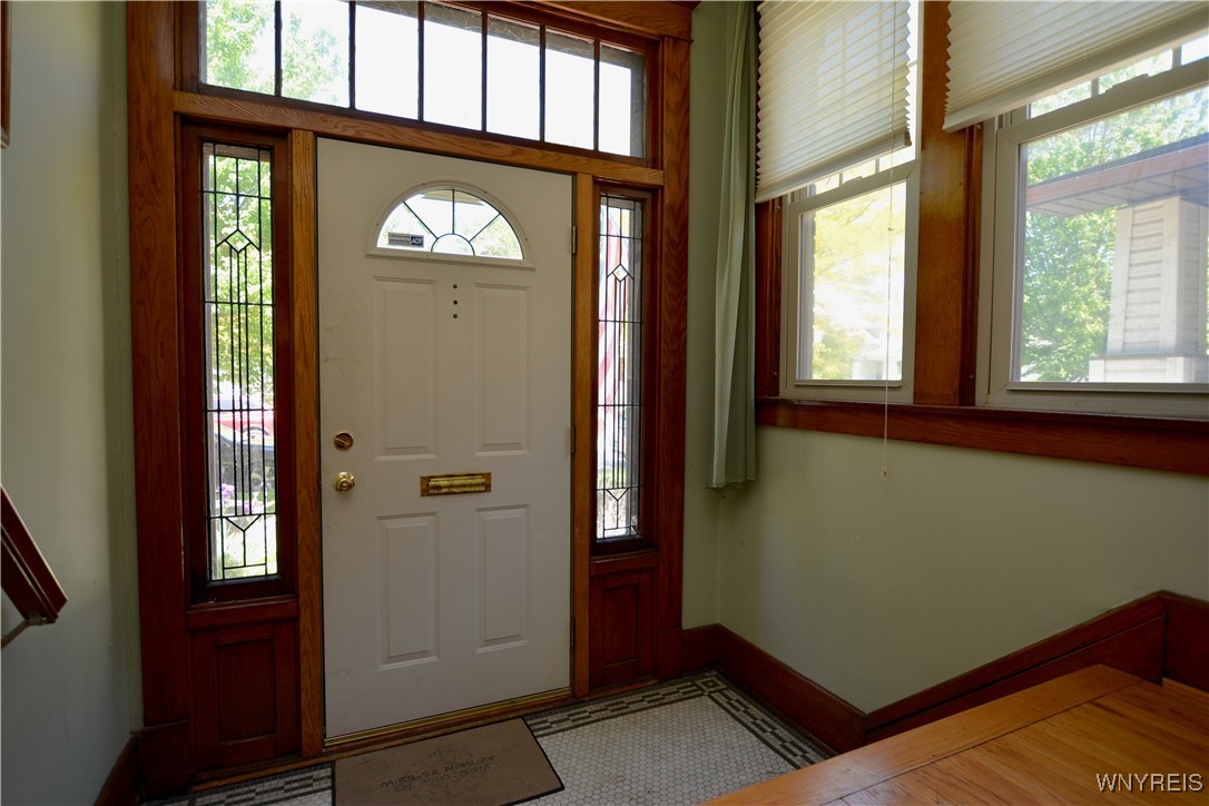 128 Mang Avenue, Tonawanda, New York image 2