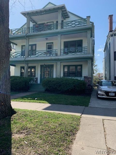 Photo of 424 Richmond Avenue #1, Buffalo, NY 14222 (MLS # B1532135)