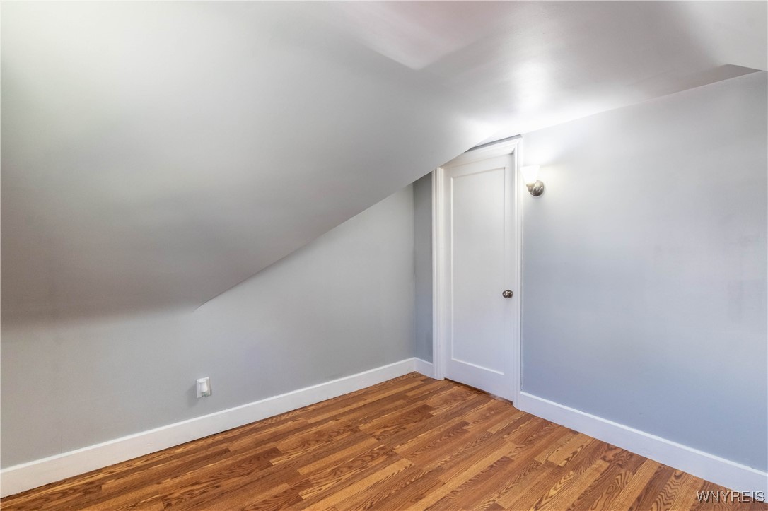 299 Fenton Street, Buffalo, New York image 24
