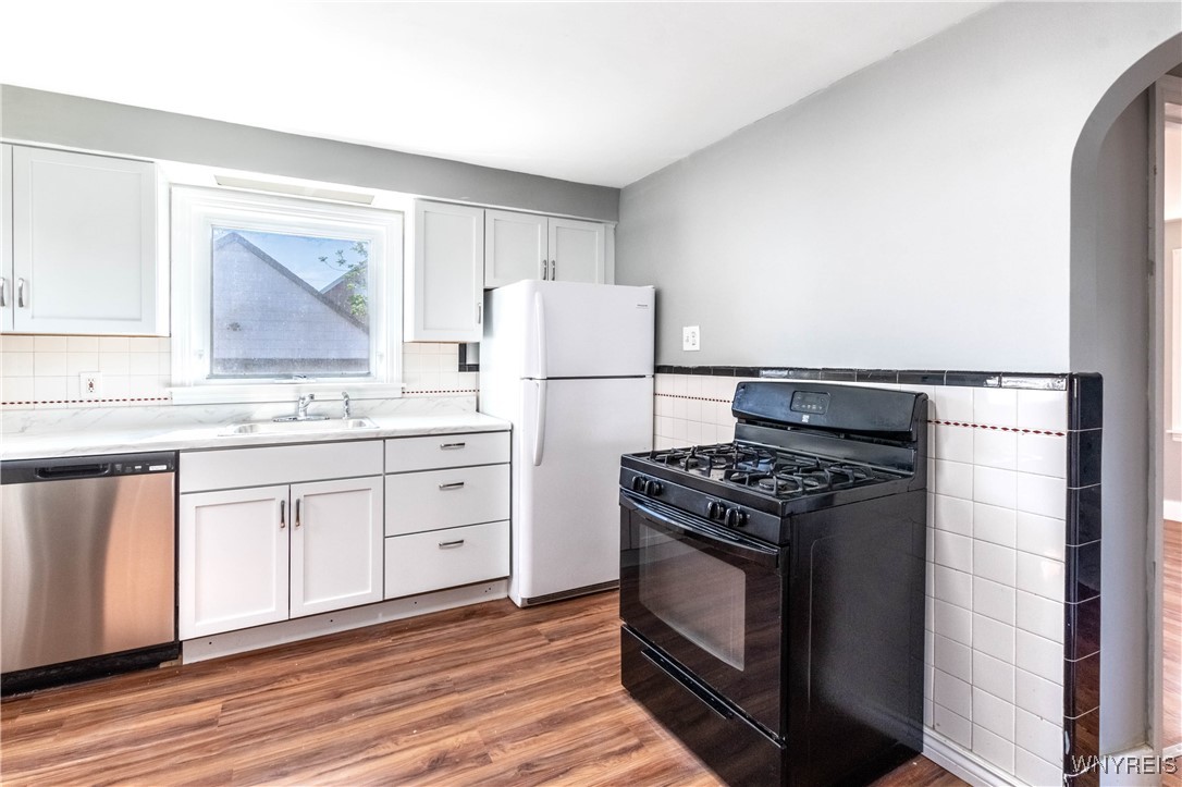 299 Fenton Street, Buffalo, New York image 9