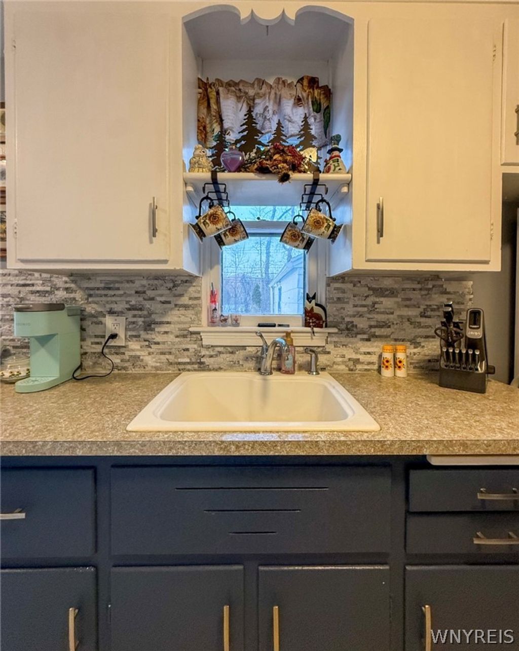 Photo of 319 Westchester Boulevard, Tonawanda, NY 14217 (MLS # B1674287)