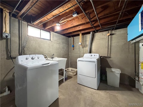 Tiny photo for 104 Cushing Place, Buffalo, NY 14220 (MLS # B1724234)