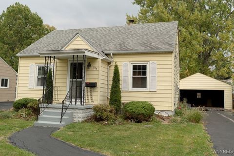 Photo of 343 Ivyhurst Road N, Amherst, NY 14226 (MLS # B1645235) Photo of 343 Ivyhurst Road N, Amherst, NY 14226 (MLS # B1645235)