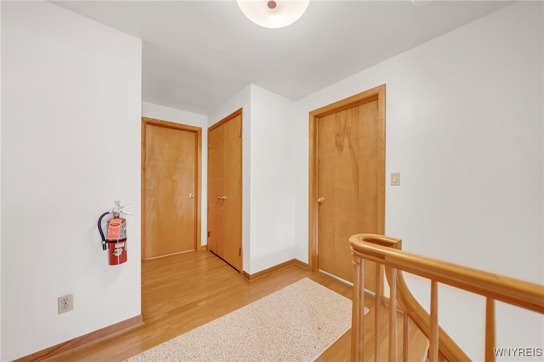 Yates, New York 14098, United States, 5 Bedrooms Bedrooms, ,3 BathroomsBathrooms,Residential,Active,2673