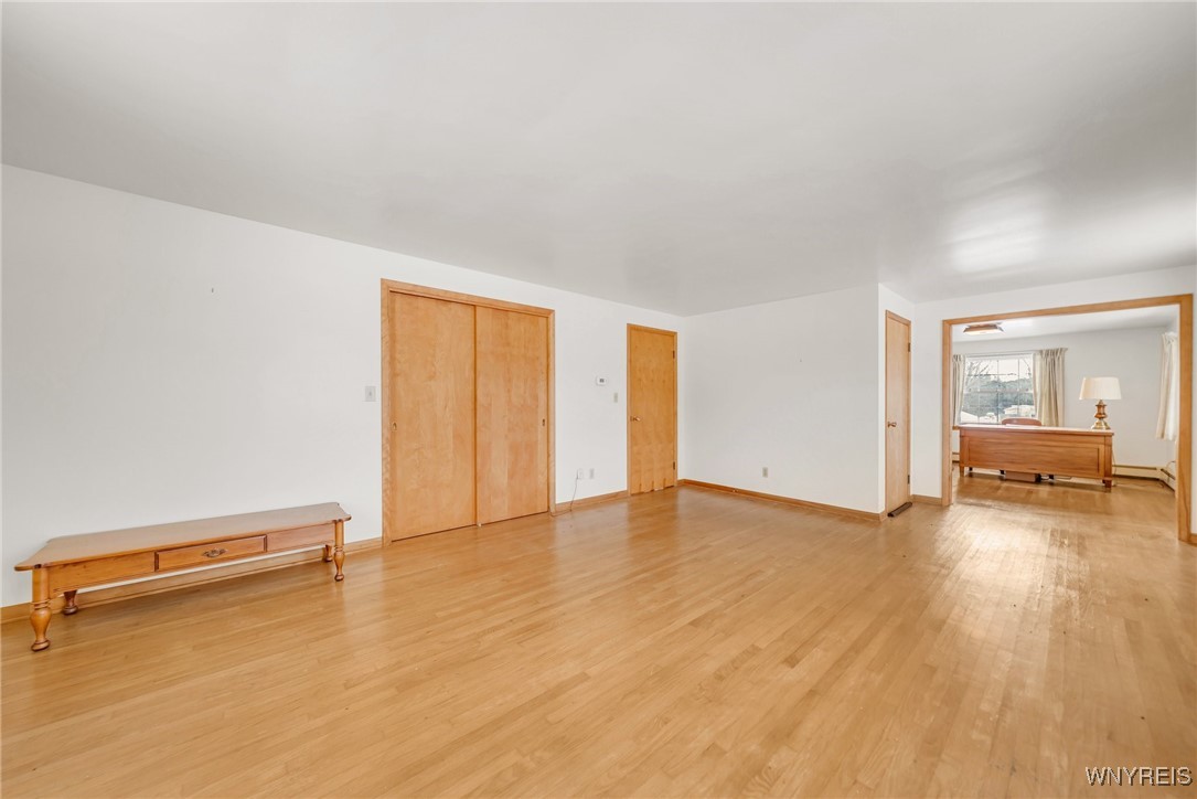 Yates, New York 14098, United States, 5 Bedrooms Bedrooms, ,3 BathroomsBathrooms,Residential,Active,2673