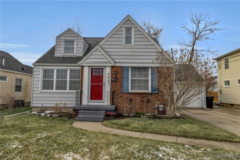 Homes For Sale - 966 Parkhurst Boulevard<br/> Tonawanda, NY 14150