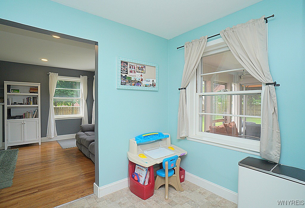 1104 Cayuga Drive, Niagara Falls, New York image 11