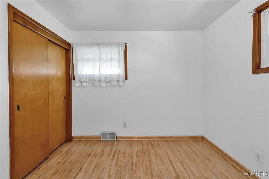 1427 Master Street, North Tonawanda, New York image 24