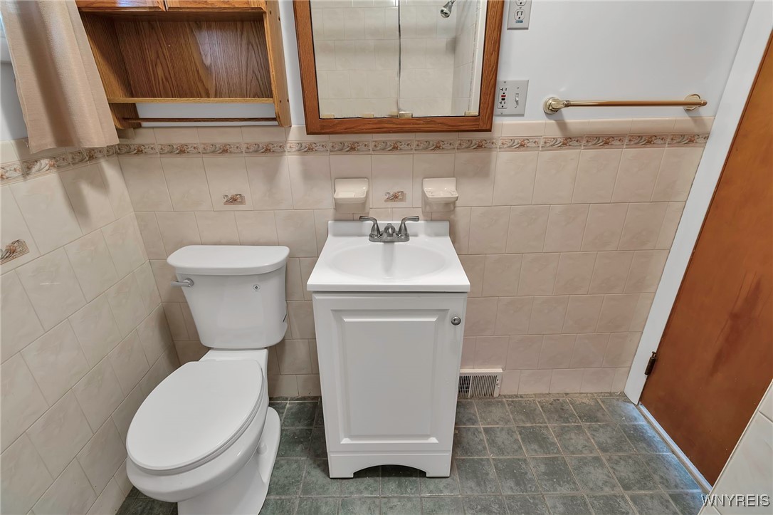 1427 Master Street, North Tonawanda, New York image 27