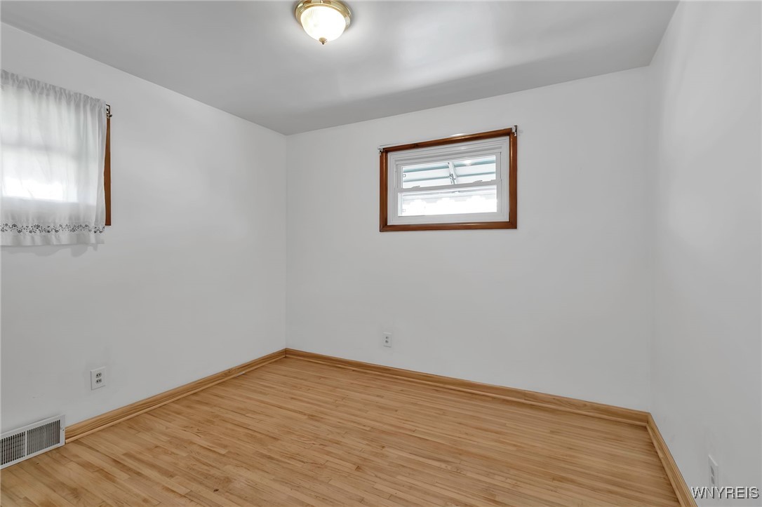 1427 Master Street, North Tonawanda, New York image 20
