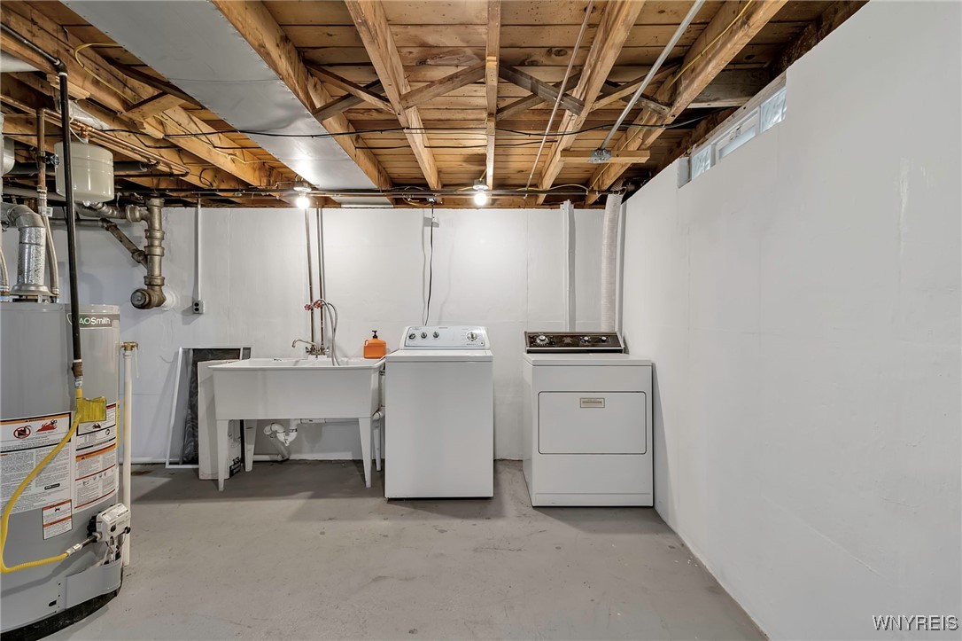1427 Master Street, North Tonawanda, New York image 33
