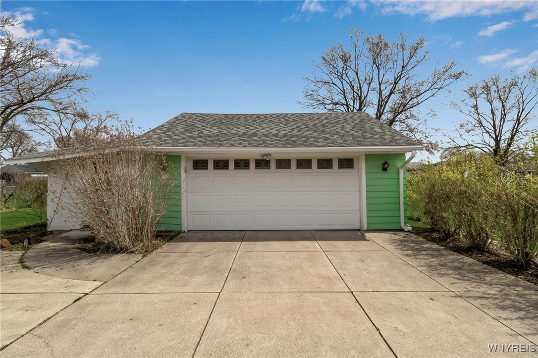 1427 Master Street, North Tonawanda, New York image 48