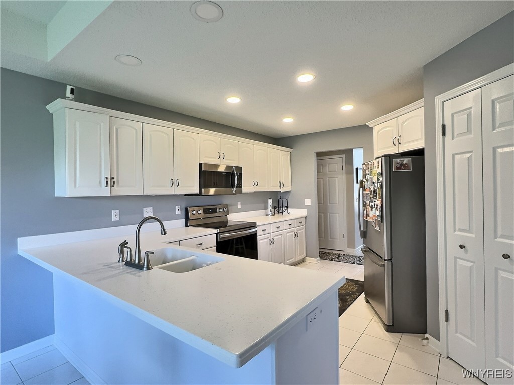 66 Sutherland Court, Clarence, New York image 5