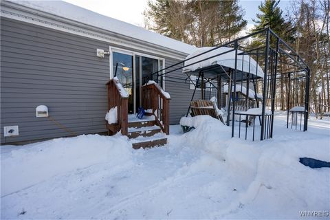 Tiny photo for 9414 Gowanda State Road, Eden, NY 14057 (MLS # B1660373)