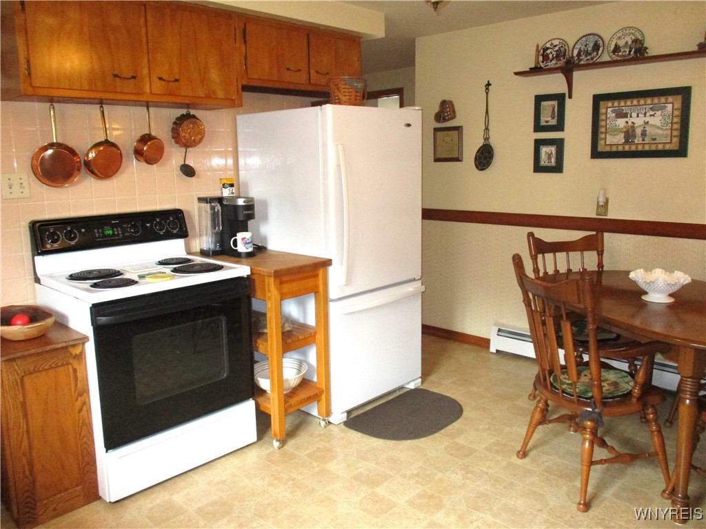 64 The Ave Avenue, Cheektowaga, New York image 10