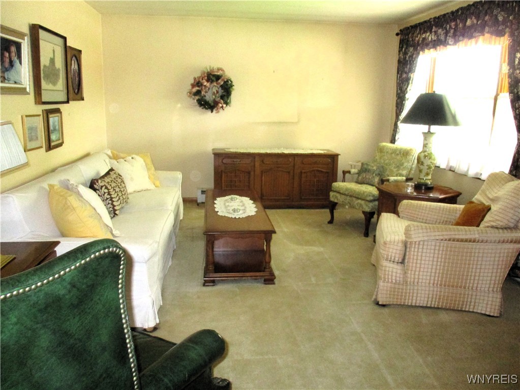 64 The Ave Avenue, Cheektowaga, New York image 3