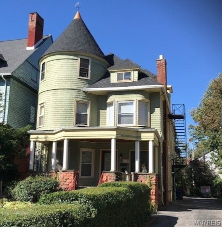 Multifamily For Sale - 340 Elmwood Avenue<br/> Buffalo, NY 14222