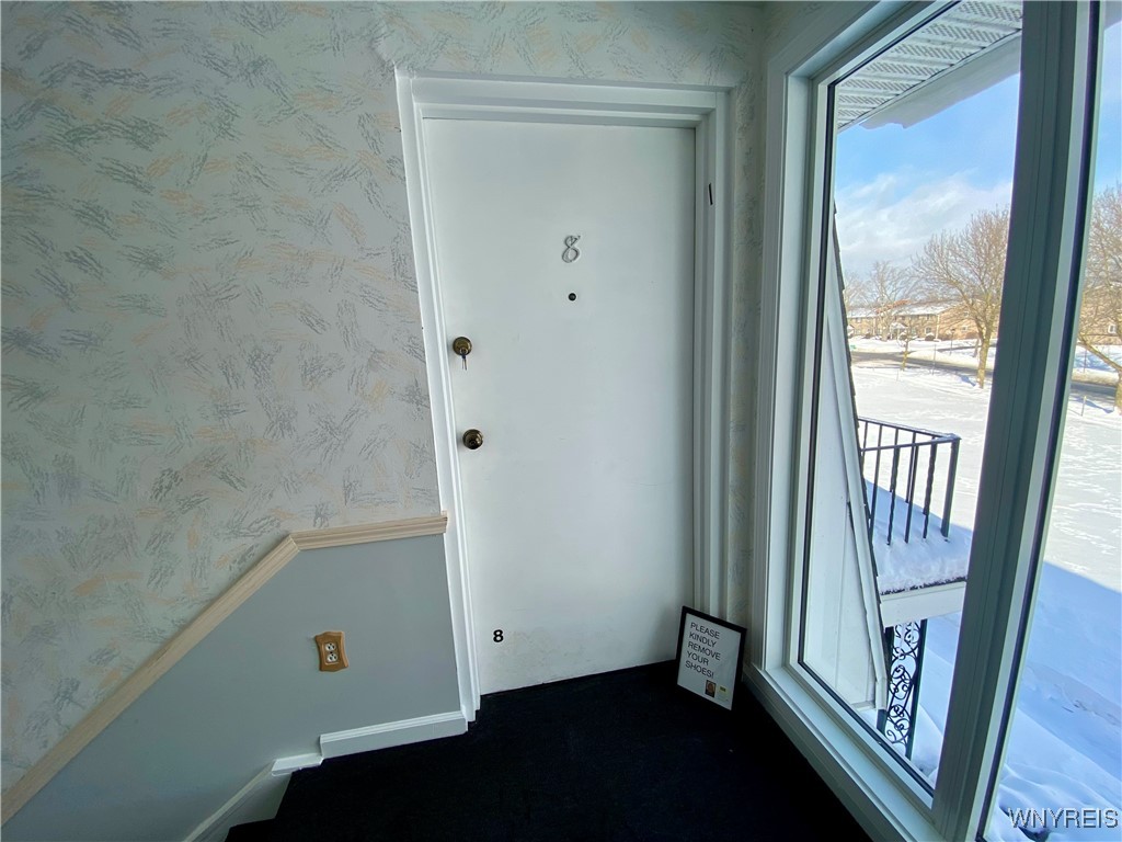 140 Old Lyme Drive #8, Amherst, New York image 4