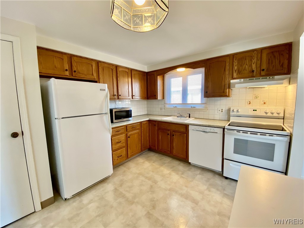 140 Old Lyme Drive #8, Amherst, New York image 6