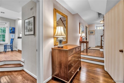 Tiny photo for 32 Saint Georges SQ, Buffalo, NY 14222 (MLS # B1695471)