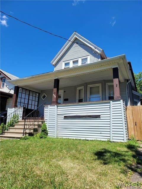 Homes For Sale - 460 Berkshire Avenue<br/> Buffalo, NY 14215