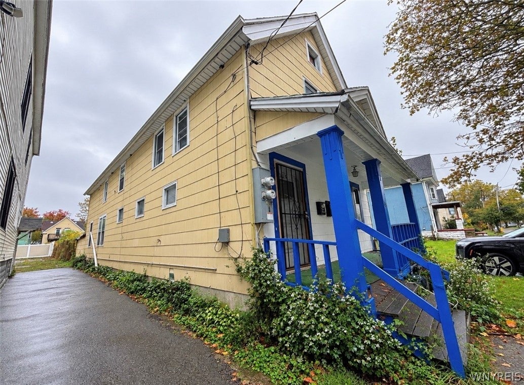 115 Goembel Avenue