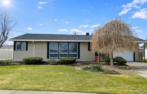 Homes For Sale - 98 Jamaica Road<br/> Tonawanda, NY 14150