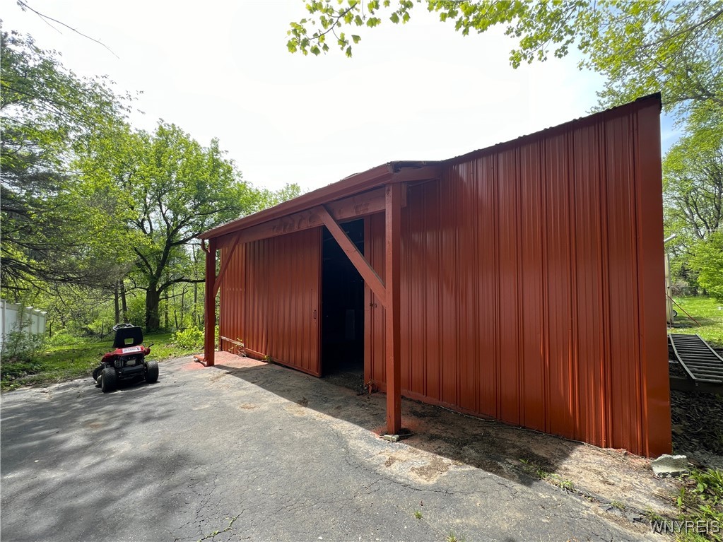 1290 W Blood Road, Elma, New York image 27