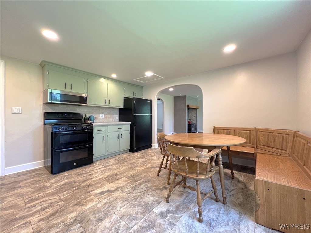 1290 W Blood Road, Elma, New York image 9
