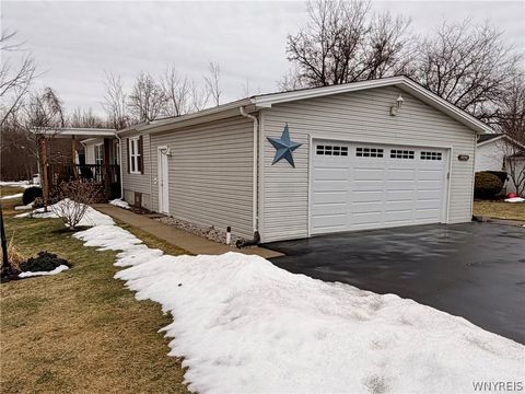 Mobile Home For Sale - 6242 Corwin Station Sta<br/> Newfane, NY 14108