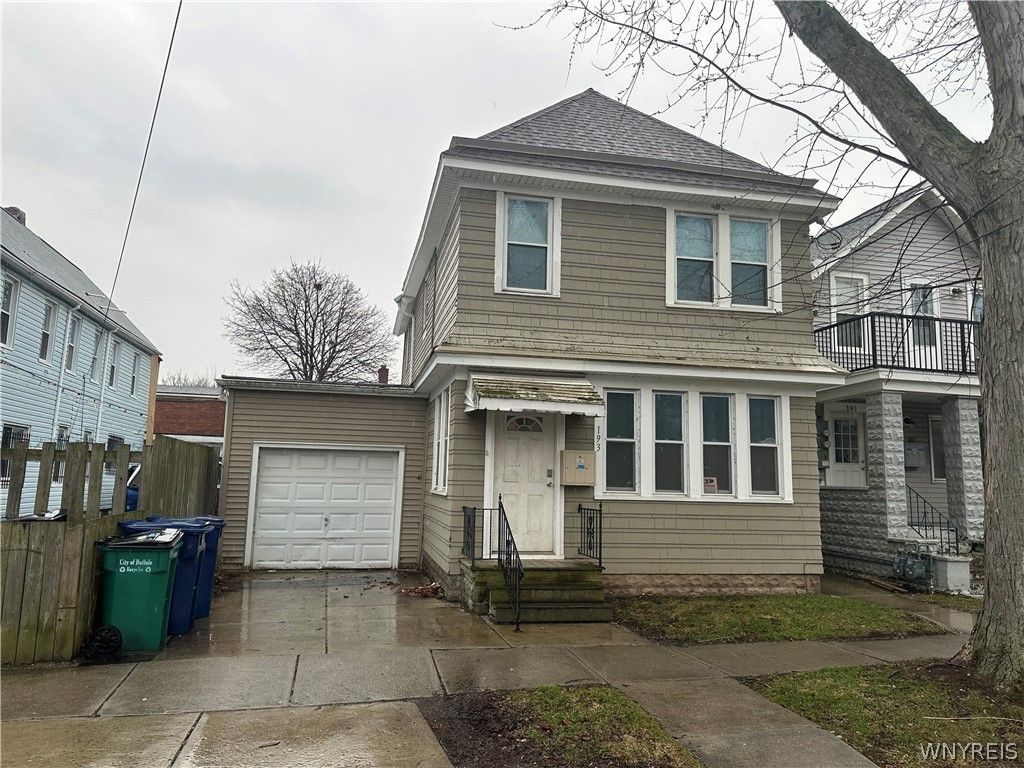 Photo of 193 Vermont Street, Buffalo, NY 14213 (MLS # B1669574)