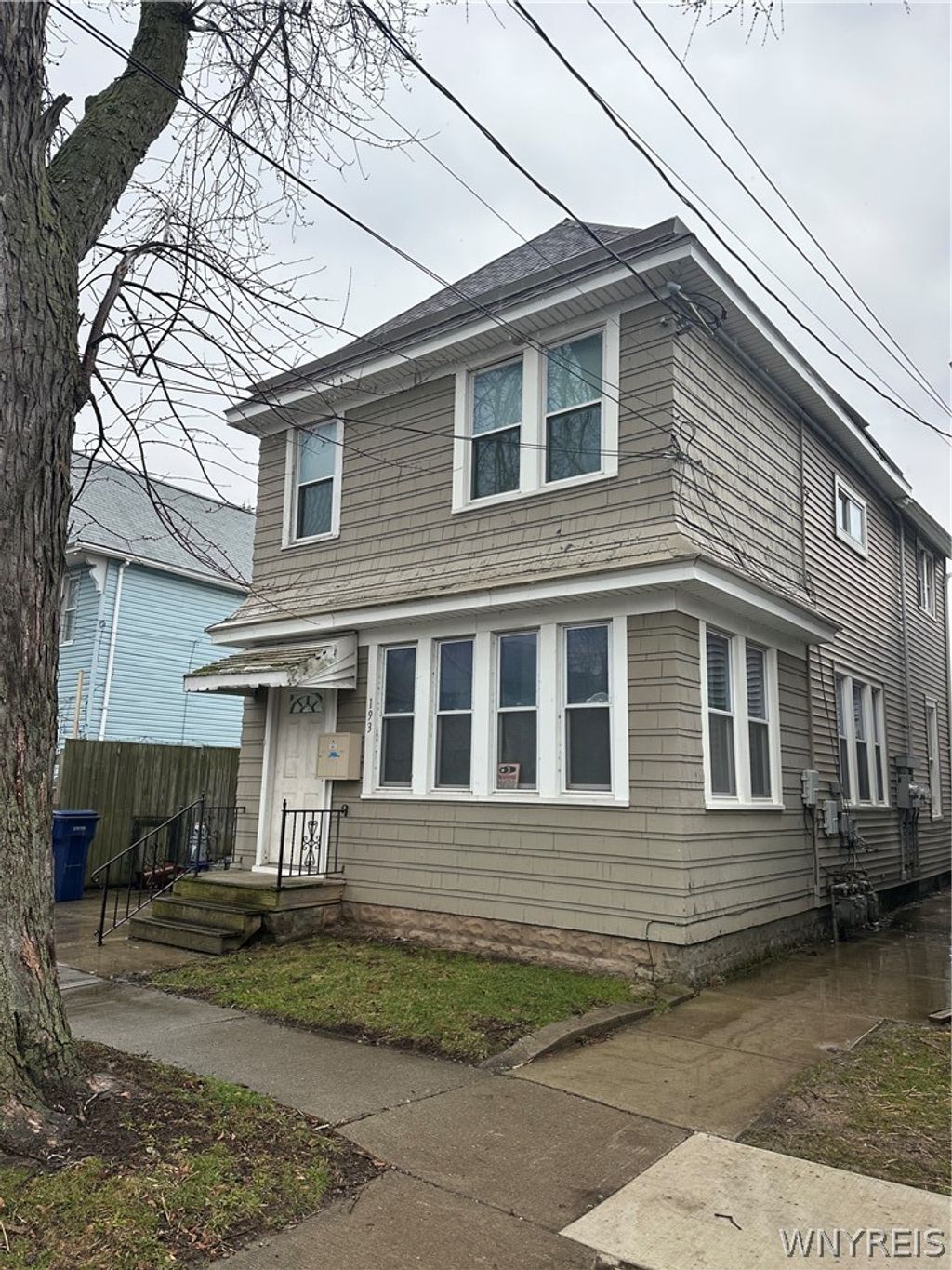 Photo of 193 Vermont Street, Buffalo, NY 14213 (MLS # B1669574)