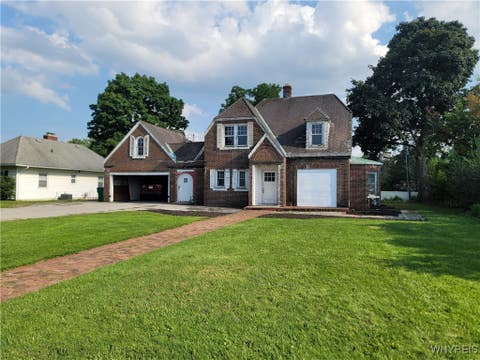 Photo for 6736 Chestnut Ridge Road