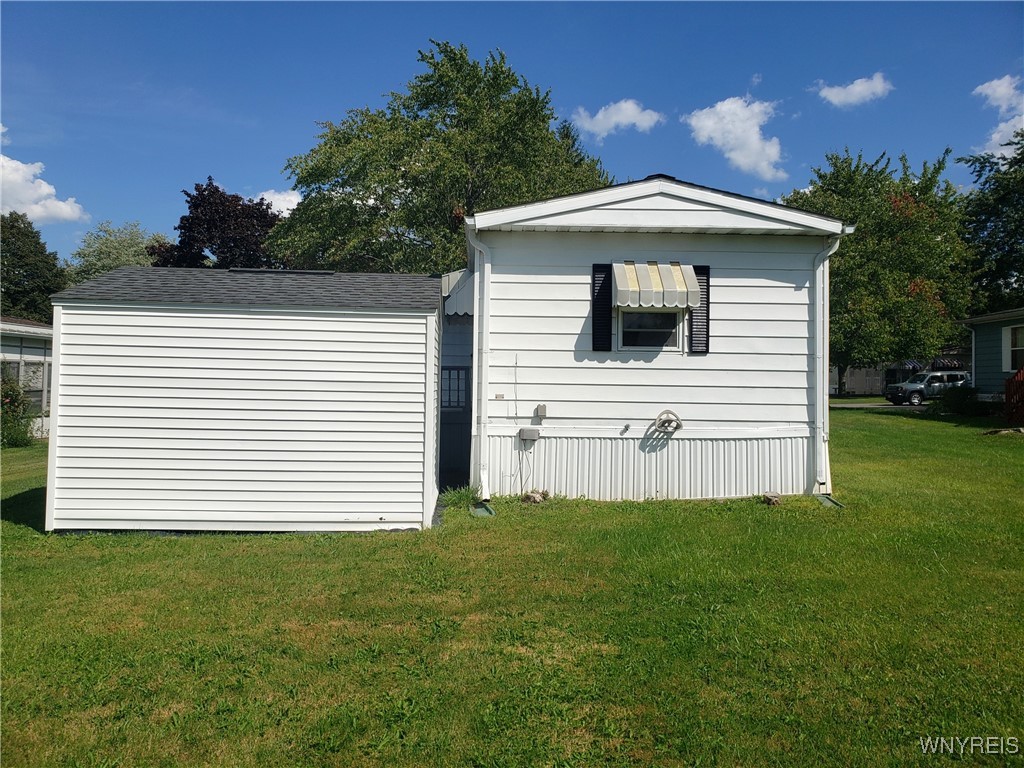 Shelby, New York 14103, United States, 2 Bedrooms Bedrooms, ,1 BathroomBathrooms,Residential,Active,205272