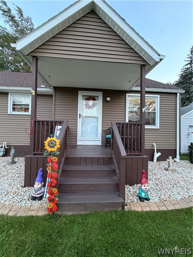 105 Greenfield Avenue