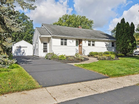 Homes For Sale - 193 Aurora Street<br/> Erie County, Lancaster, NY 14086