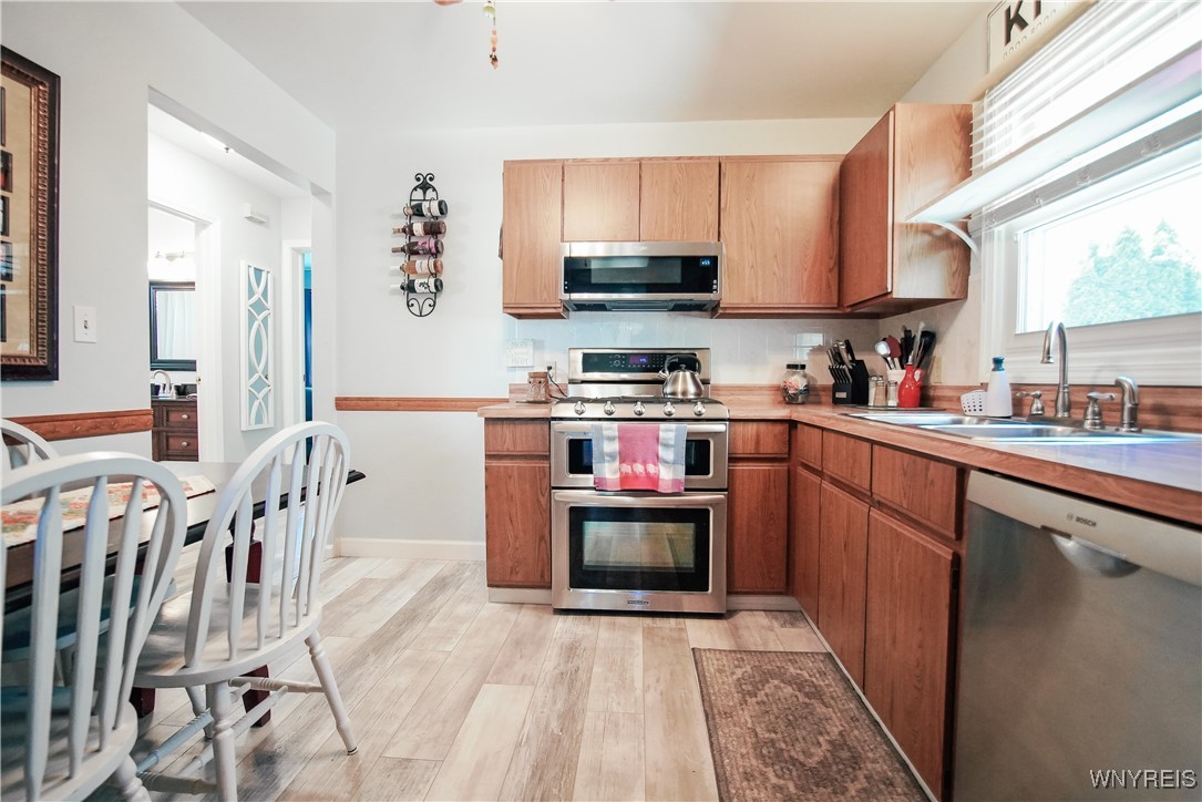 353 Abby Street, Buffalo, New York image 10