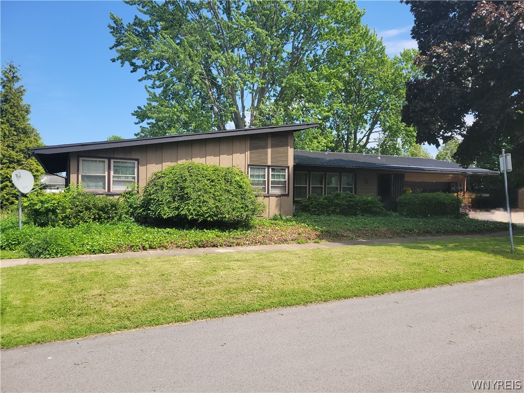 8 Butler Parkway