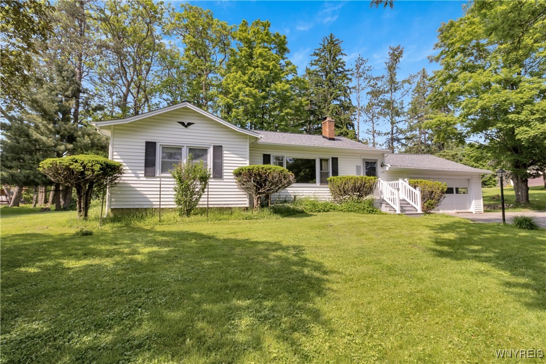 1701 Billington Road, Elma, New York image 3
