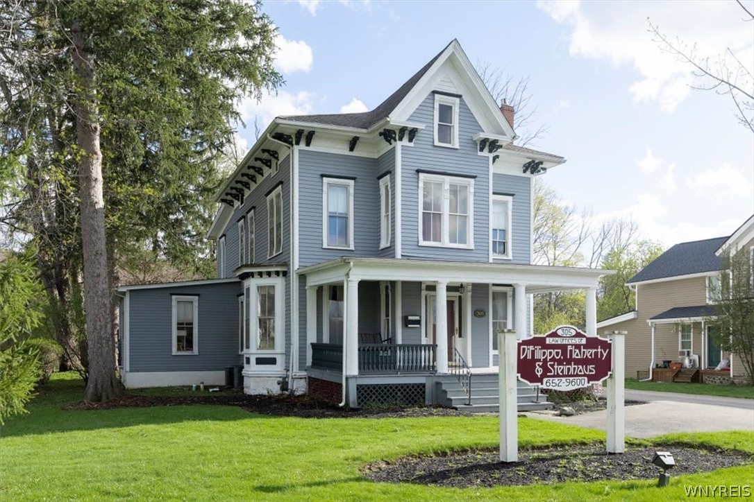 305 Main Street