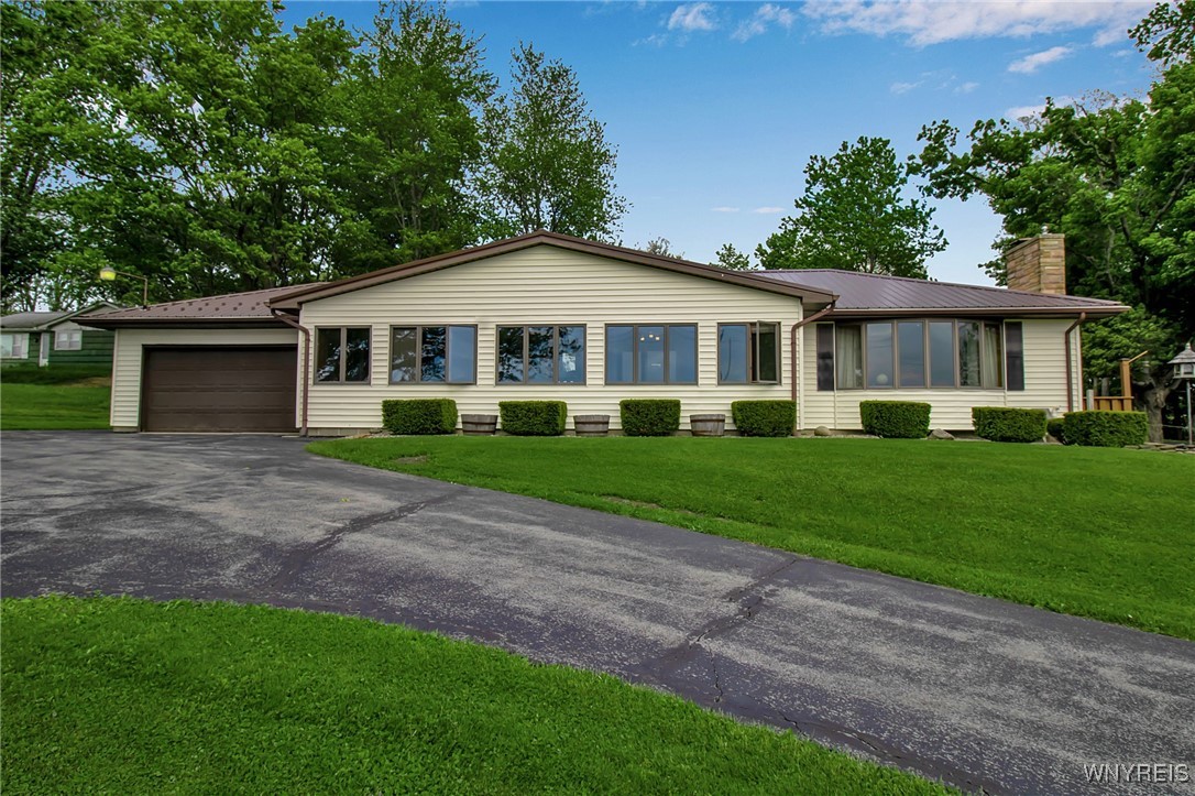 3955 Four Rod Road #S, Marilla, New York image 3