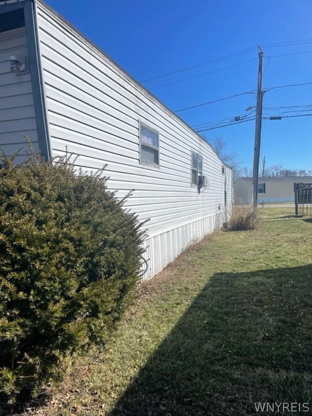 Photo of 655 Roger Drive, Niagara, NY 14304 (MLS # B1665796)