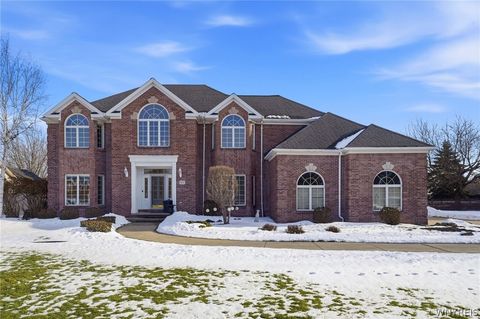 Photo of 8137 Oak Leaf Lane, Clarence, NY 14221 (MLS # B1665975)