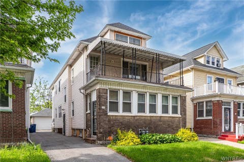 Multifamily For Sale - 137 Donaldson Rd Road<br/> Buffalo, NY 14208