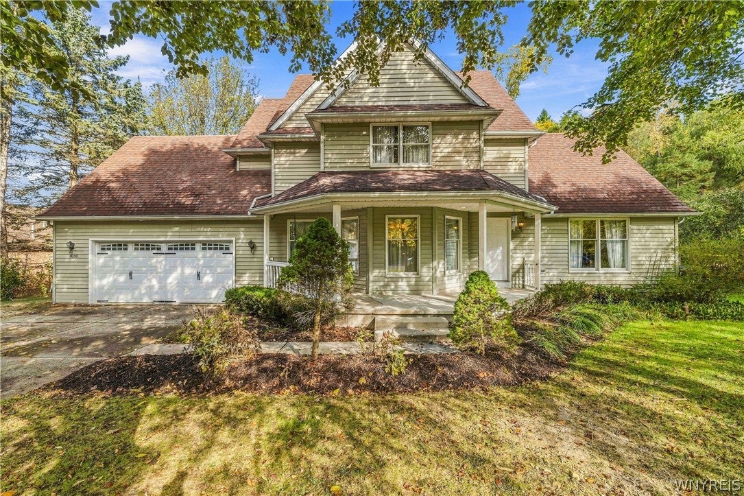 8030 Old Post Road W