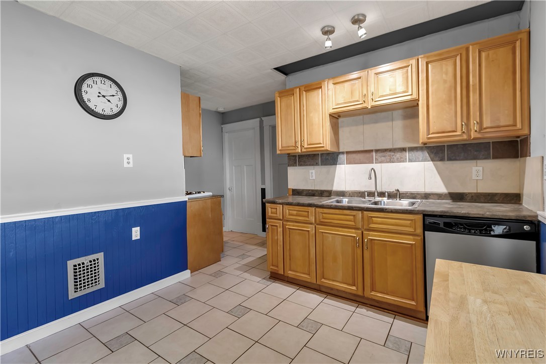 58 Lockwood Avenue, Buffalo, New York image 11